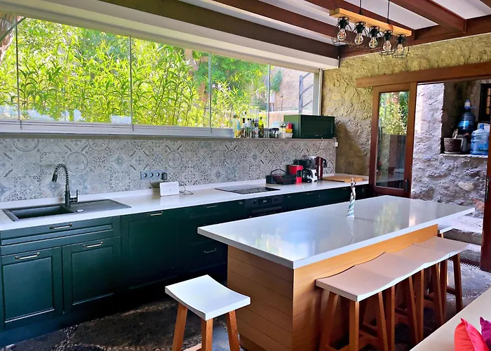 Luxury Stone With Private Pool Vila