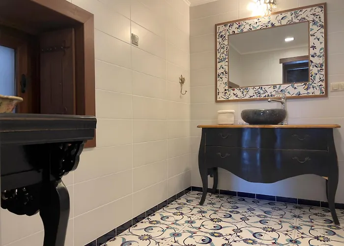 Luxury Stone With Private Pool *