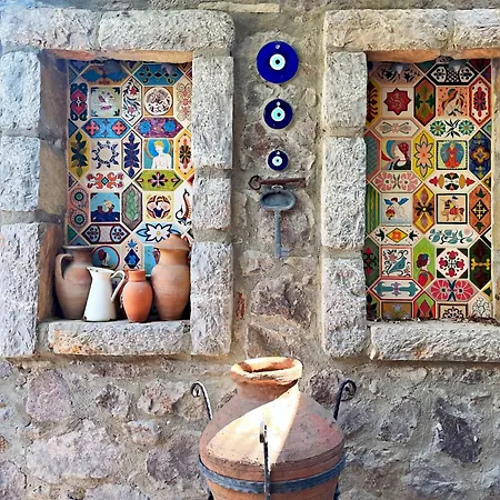 Luxury Stone With Private Pool *