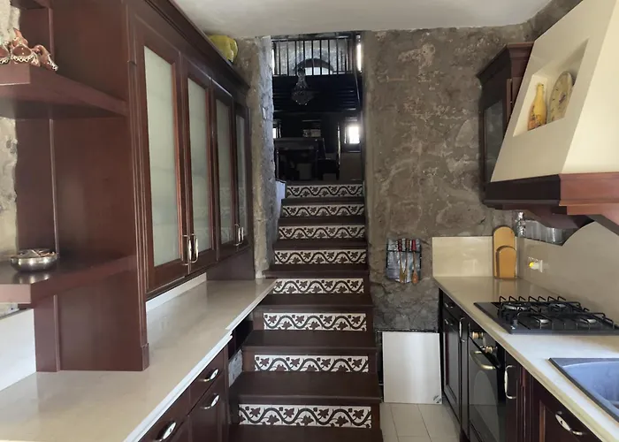 Luxury Stone With Private Pool Vila